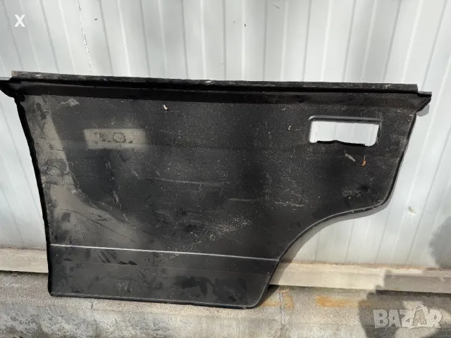 ЗАДНА ДЯСНА ВРАТА ЛАДА ВАЗ 2105 НОВ РУСКИ, снимка 4 - Части - 40125617