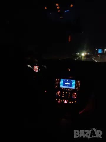 Продавам Mercedes R320, снимка 10 - Автомобили и джипове - 49600673