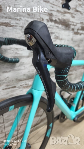 Карбонов шосеен велосипед Bianchi Specialissima CV Disc Ultegra Fulcrum | 57, снимка 15 - Велосипеди - 52991623