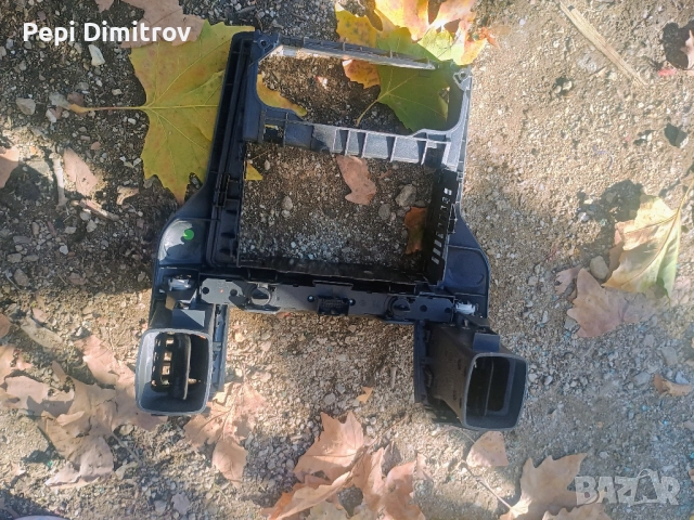 Централна конзола   Opel ZAFIRA B, , снимка 2 - Части - 52314750