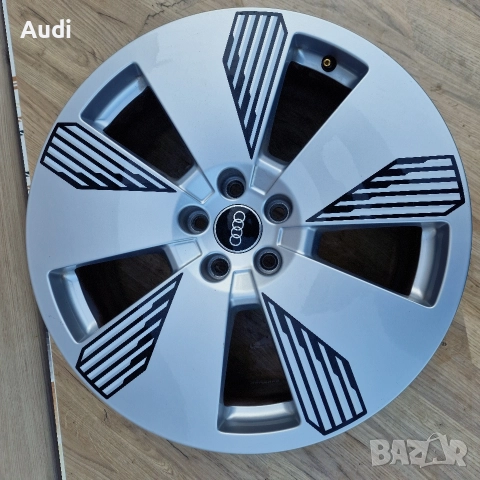 Оригинални джанти Audi E-Tron Q8, снимка 2 - Гуми и джанти - 52893794