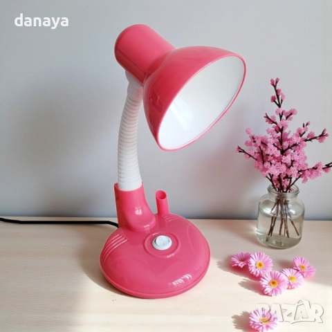 4656 Настолна нощна лампа за контакт с огъващо рамо, с фасунга E27, снимка 6 - Настолни лампи - 45033733