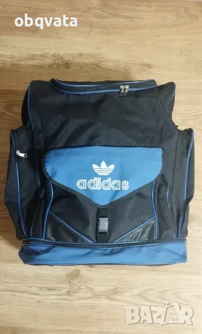 Голяма спортна/туристическа раница Adidas с разширяващо се дъно