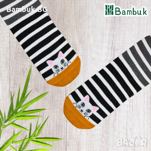 Дамски чорапи за весело настроение “Криещи се котенца”, снимка 3 - Други - 52577579