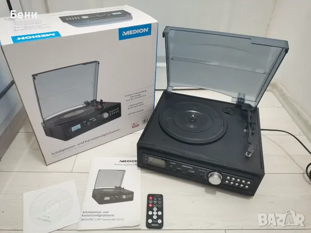 Продавам немски грамофон/касетофон /USB Medion с говорители 