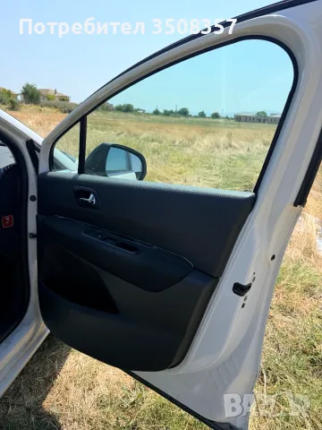 Продавам Пежо 5008, снимка 4 - Автомобили и джипове - 56502779