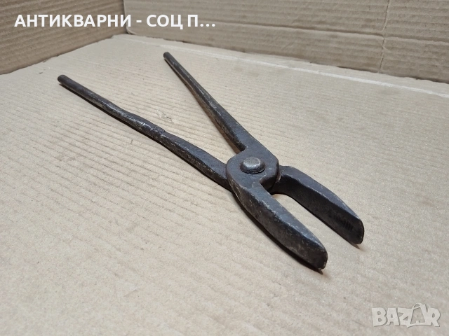 Стари Ковани Ковашки Клещи / ИМАТ ПУКНАТИНА! / НОМЕР 1765.
