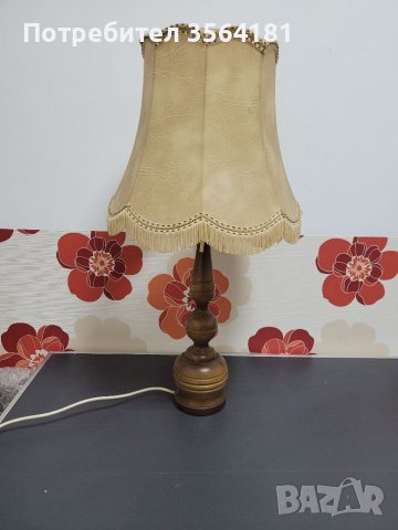  НАМАЛЕНА Настолна лампа с шапка от естествена кожа , снимка 2 - Настолни лампи - 39355658