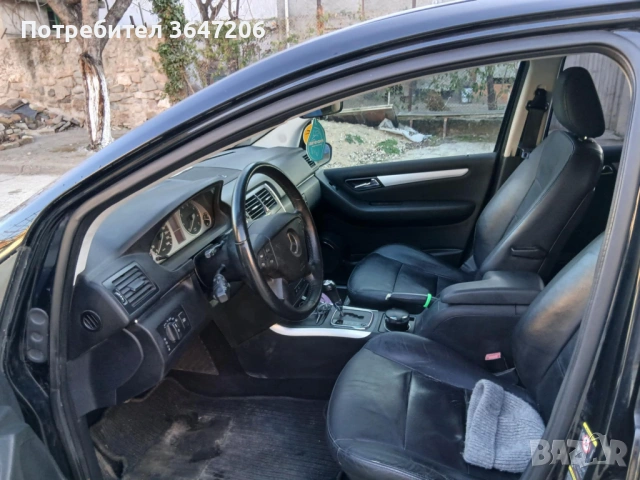 Продавам мерцедес B 200, снимка 8 - Автомобили и джипове - 53167932