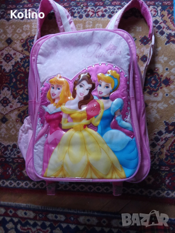 Детска  раница на колела Disney Barbi