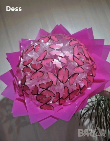 🦋✨ Букет „Полет от пеперуди“ – нежност, уловена в миг! ✨🦋, снимка 7 - Романтични подаръци - 51374694