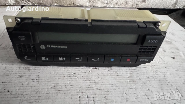 Климатичен блок / панел / табло зa VW Golf 3 - 5HB007617-10 / 3B1907044B