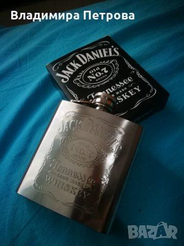 Манерка Jack Daniel`s ( Метална бутилка ), снимка 2 - Подаръци за рожден ден - 29194409