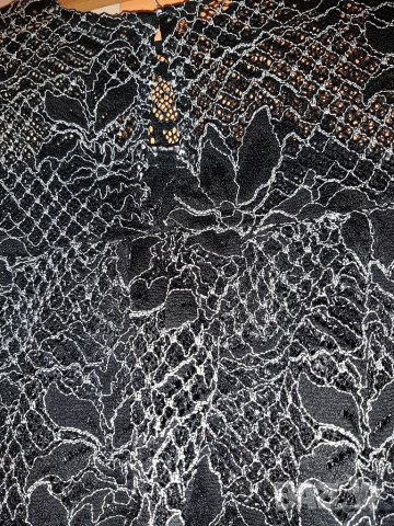 Дантелена блуза на ZARA, снимка 3 - Блузи с дълъг ръкав и пуловери - 30531441