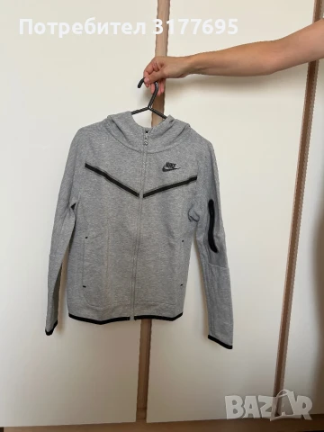Спортна горница Nike tech fleece, снимка 1