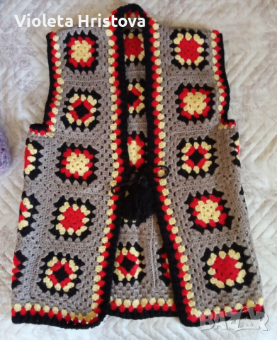 Дамски елек 09