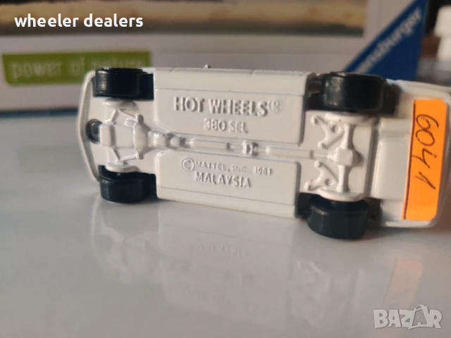 Метална количка Hot Wheels Mercedes Benz 380 SEL 1/64, снимка 9 - Колекции - 50745952