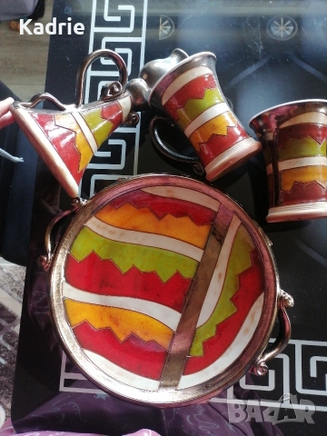 Комплект от TriUshi, снимка 2 - Сервизи - 52823495