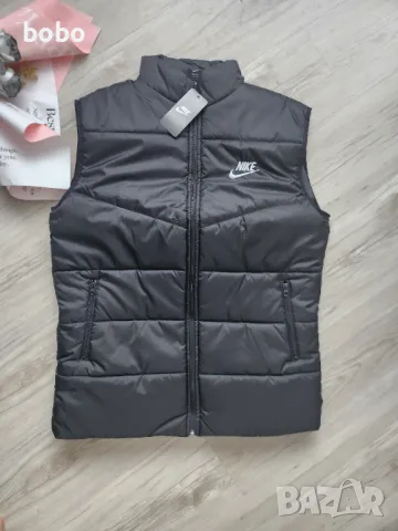 Нови мъжки елеци Nike 