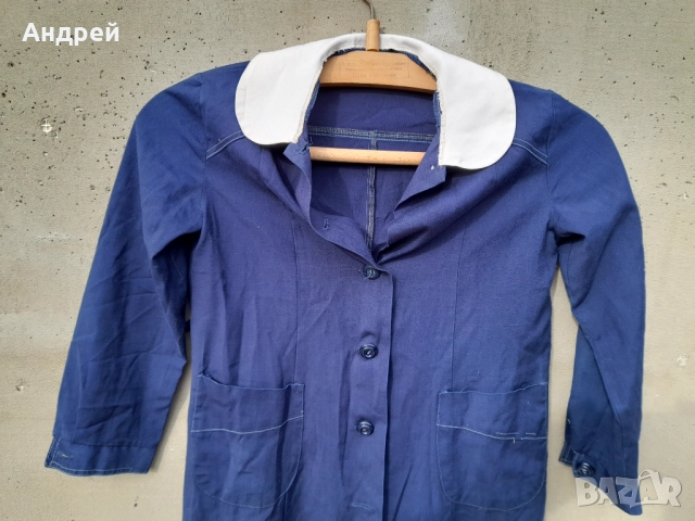 Стара ученическа престилка, снимка 2 - Други ценни предмети - 52956152