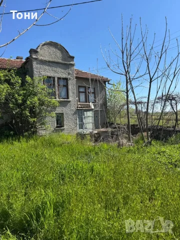 Масивна къща с голям двор в Макариополско, снимка 5 - Къщи - 56011890