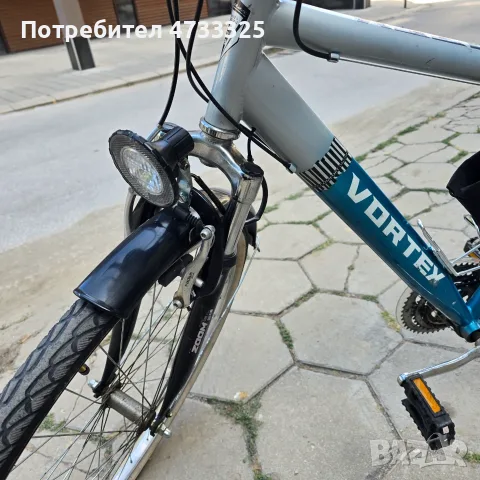 Качествен градски / трекинг велосипед Vortex Travel 200 – Shimano, 28", снимка 4 - Велосипеди - 56137560