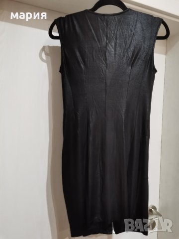 Оригинална нова рокля bebe, снимка 5 - Тениски - 34182102