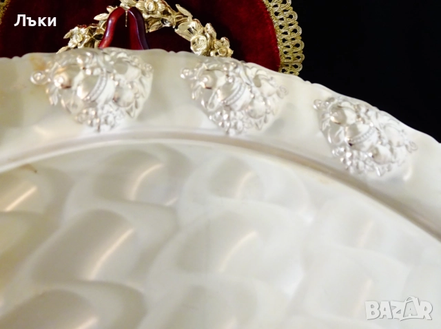 Посребрен поднос на Quist 33 см.,релефни плодове. , снимка 4 - Антикварни и старинни предмети - 52381954