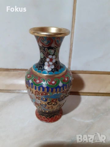 Cloisonne Клоазоне Красива малка ваза бронз клетъчен емайл