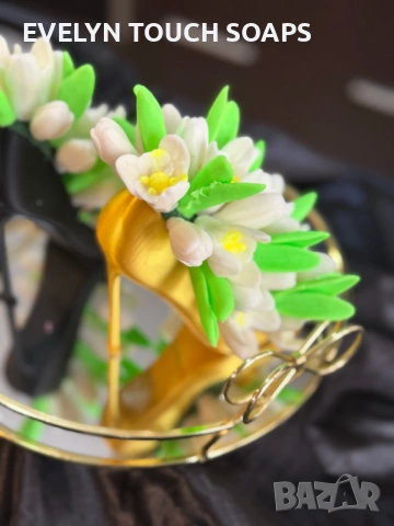 Букет „Кокичета“ от глицеринов сапун, снимка 8 - Козметика за тяло - 53360699