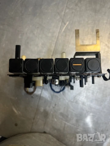 Механика от Хитачи TRK 8080e, снимка 3 - Радиокасетофони, транзистори - 50795889