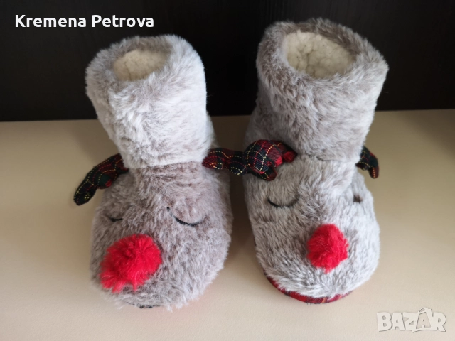 Пухкави коледни пантофи с мотив на еленче,червен нос,карирани детайли, номер 24-25 унисекс, снимка 2 - Детски пантофи - 52646158