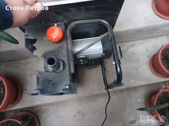 Настолен циркуляр Ferm 800W, снимка 7 - Циркуляри - 42841874