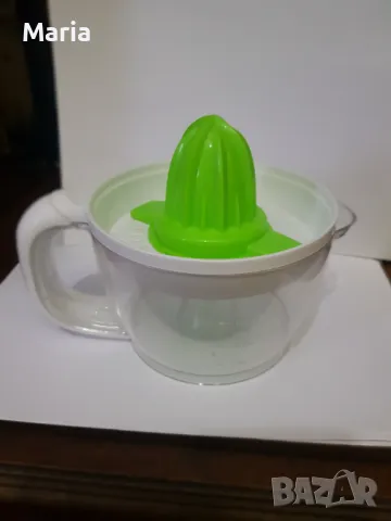 Автоматична цитрус преса, снимка 4 - Сокоизстисквачки и цитрус преси - 47271302