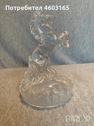 Кристална фигурка на кон, снимка 3 - Антикварни и старинни предмети - 52353256