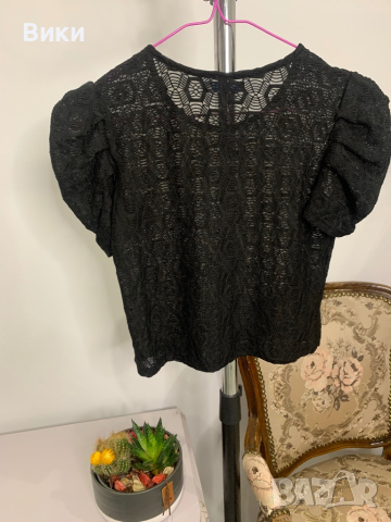 Кроп-топ в размер S, снимка 14 - Корсети, бюстиета, топове - 44654426