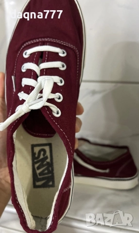 Оригинални ниски кецове Vans 44 размер, снимка 11 - Кецове - 52549289
