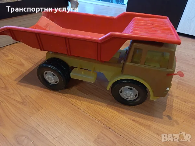 детски соц камион КДН Габрово НОВ рядък Цвят!