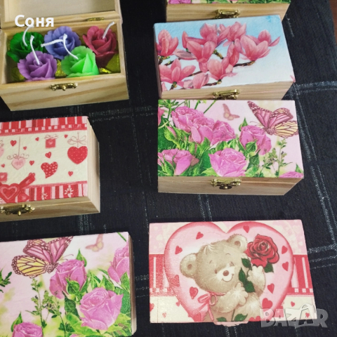 Дървена кутия с  пет ароматни мини рози - свещ, снимка 9 - Подаръци за жени - 53168163