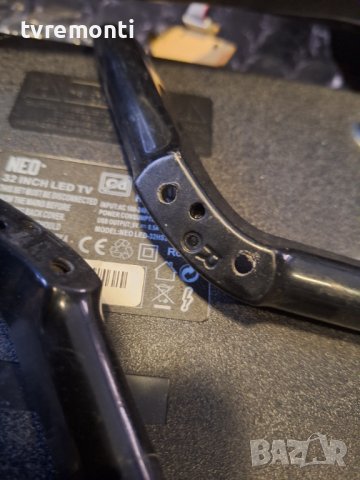 крачета за телевизор NEO модел LED-32HS2 HD SMART, снимка 2 - Стойки, 3D очила, аксесоари - 44355533