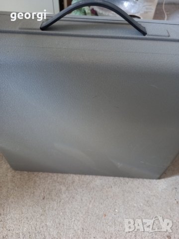 Швейцарска шевна машина Elna Tavaro, снимка 9 - Шевни машини - 42230112