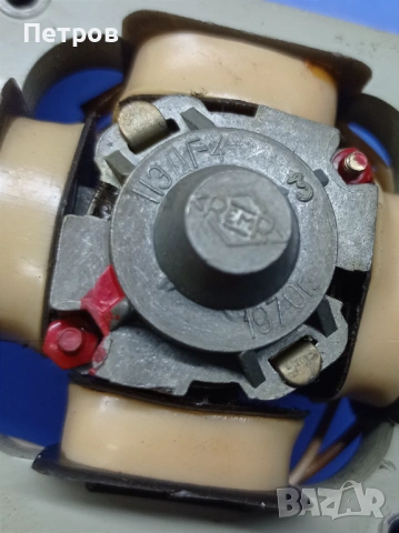 Мотор, доза и ролка за грамофон Акорд, Ригонда, Респром и др., снимка 5 - Грамофони - 54181338