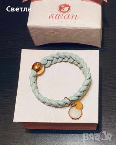 Елегантна Нова Гривна Swan Pearls SW008BE,20см,Au покритие, Естествена кожа, Перфектен подарък, снимка 4 - Гривни - 52477814