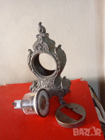 Бароков настолен часовник, снимка 6 - Антикварни и старинни предмети - 53968964