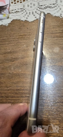Iphone 11, снимка 3 - Apple iPhone - 52405427