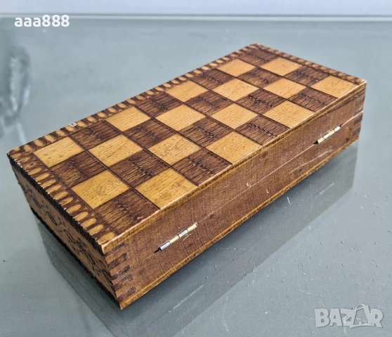 Малък дървен шах с 31 фигури , снимка 7 - Шах и табла - 54336081