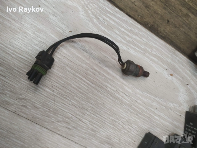 Датчик антифриз за Renault 19 , 2383323006