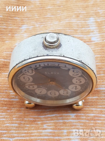 Часовник будилник Слава 2, снимка 2 - Антикварни и старинни предмети - 53206838