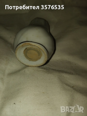 Продавам стара порцеланова солница., снимка 2 - Други ценни предмети - 53309661