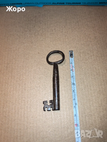 Старинен ръчно кован  ключ за порта, врата , снимка 4 - Антикварни и старинни предмети - 52683699